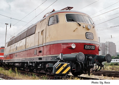Electric locomotive E 03 Museums Edition<br /><a href='images/pictures/Roco/63747.jpg' target='_blank'>Full size image</a>